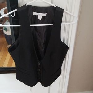 Button down vest
